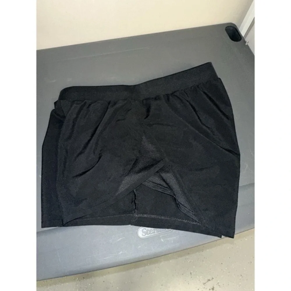 Black‎ Under Armour Shorts Athletic Extra Small XS Women's Drawstring Mesh